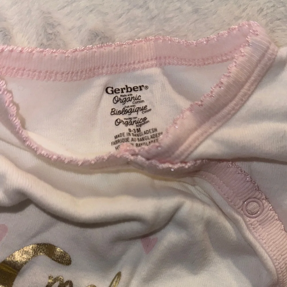 Gerber 0-3 months Organic Baby Outfit with Gold and Pink Accents
